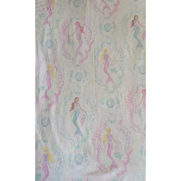 Pottery Barn Kids Queen Bailey Mermaid Flat Cotton Sheet - Picture 2 of 5